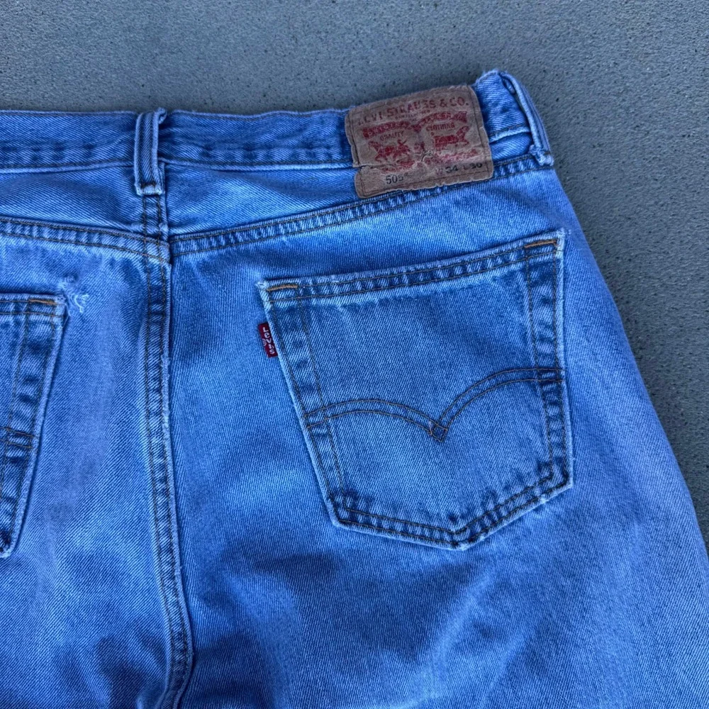 Levi's 505 Mens Jeans 34x30‎ Medium Wash Relaxed Fit Denim 100% Cotton
